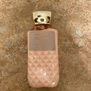 Champagne toast body lotion